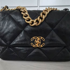 샤넬 19백 라지 블랙