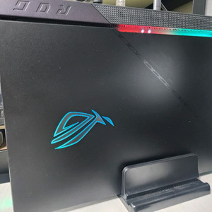 Asus Rog Scar 17인치 g733cw 팝니다