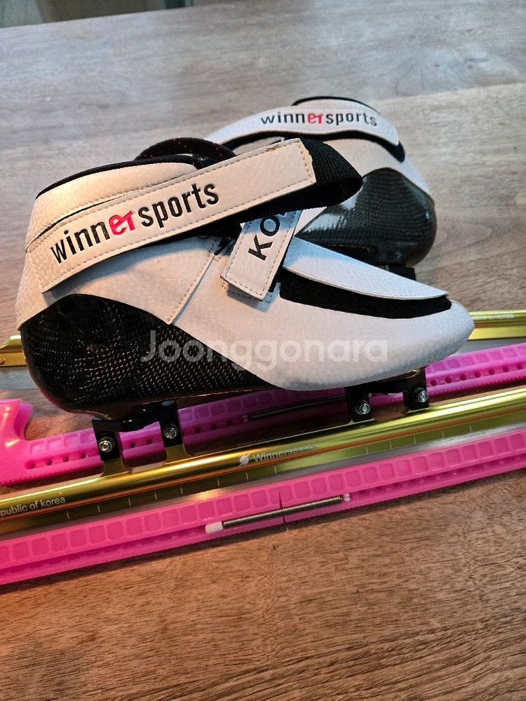 위너 스포츠 스케이트화 260--2