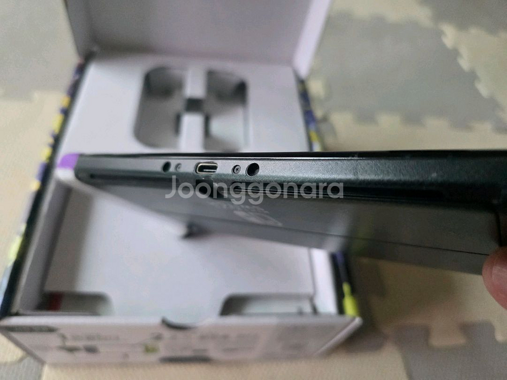 닌텐도스위치 OLED 스플래툰에디션 팝니다.--5