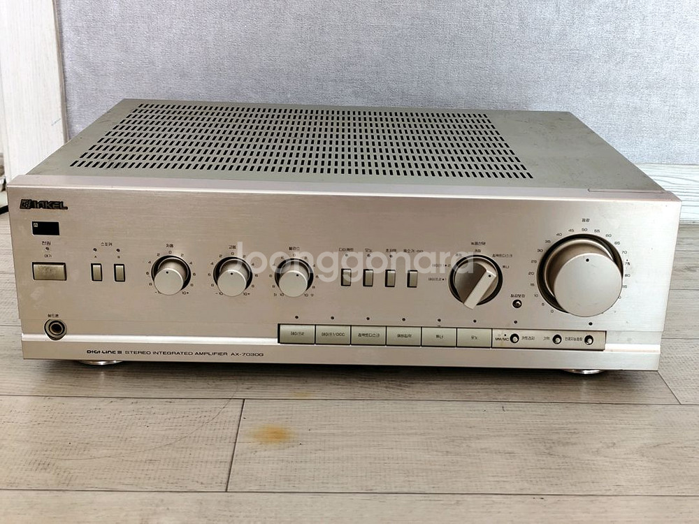 인켈 인티앰프 AX-7030G 판매합니다.--0