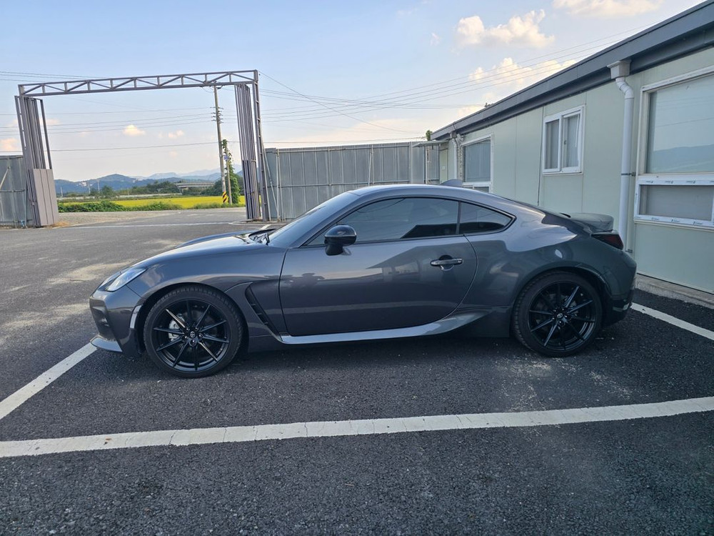 도요타 GR86 프리미엄(24년식) 무사고 차량 판매 이미지