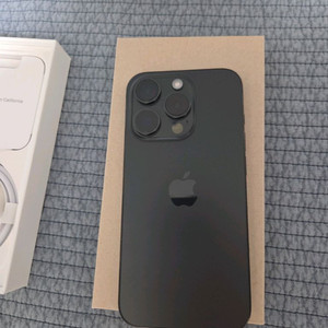 아이폰 15 Pro 프로 256GB 블랙티타늄 (리퍼완