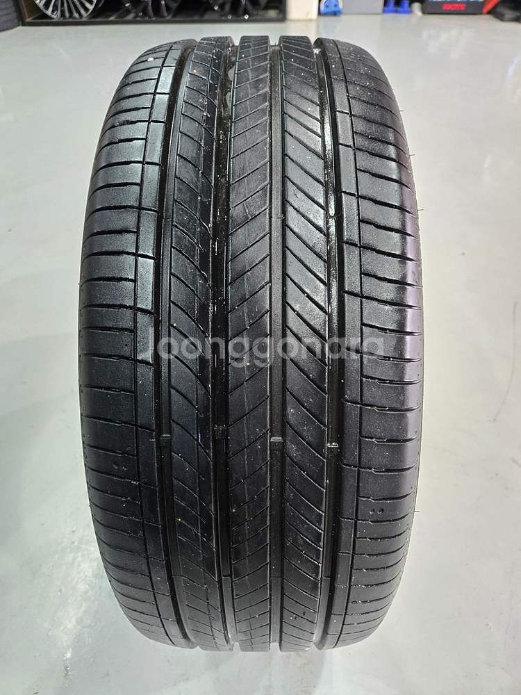 중고타이어 245 45 18 판매합니다. s2as--0