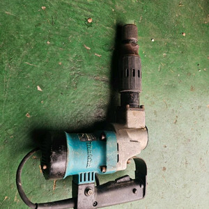 마끼다 뿌레카, HM0810T