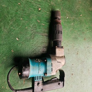 마끼다 뿌레카, HM0810T