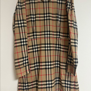 정품 버버리 원피스 8y