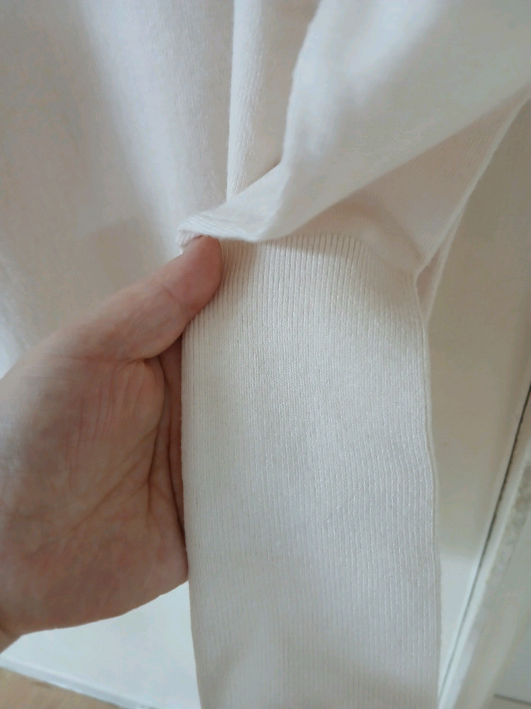 AtG 밝은 베이지 니트 77 이미지