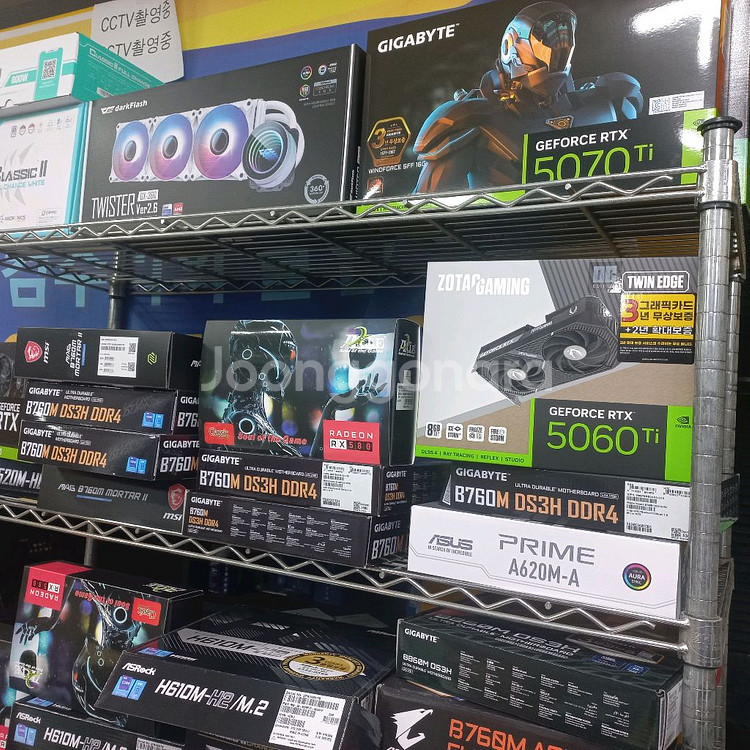 갤럭시 RTX5080 BLACK 16GB 미개봉신품--2