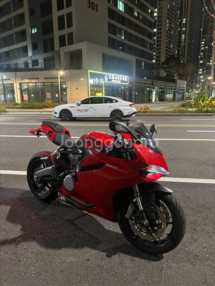 두카티 파니갈레--1