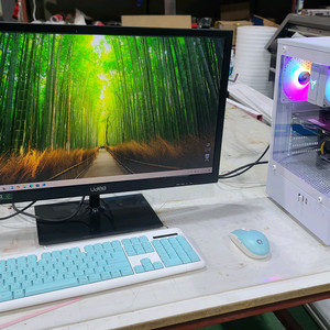 라이젠 컴퓨터 (모니터 및 키보드마우스 풀세트)