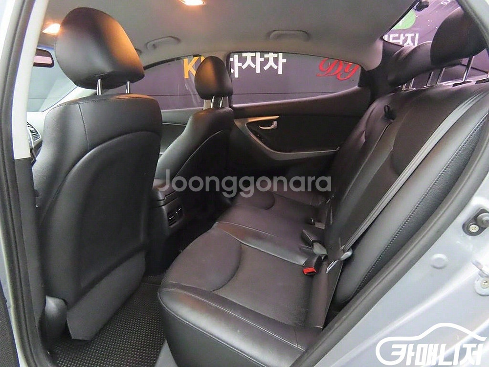 [현대]더 뉴 아반떼 1.6 GDI 텐밀리언 리미티드--5