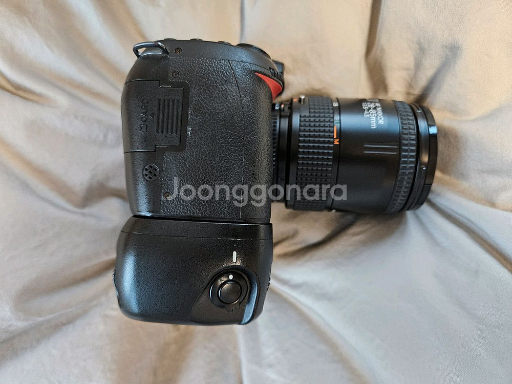 니콘 D90 + AF NIKKOR 28-80--6