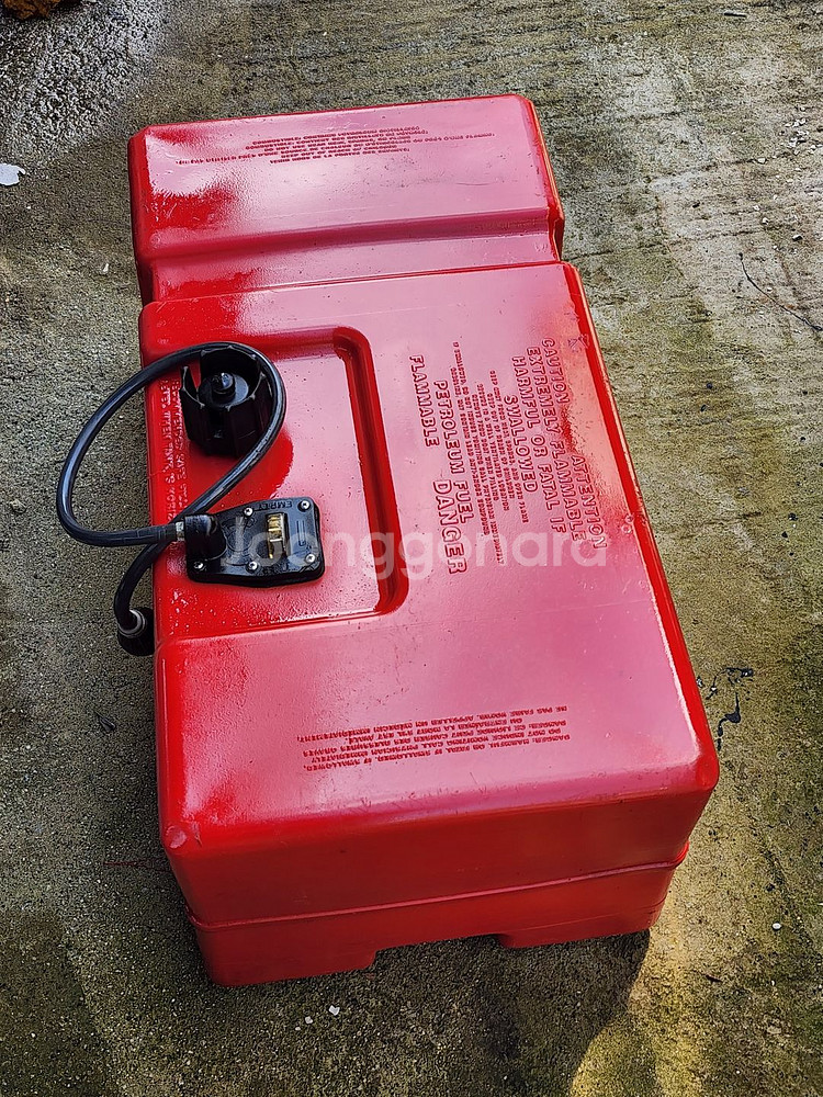 선외기 연료통 가름통--2