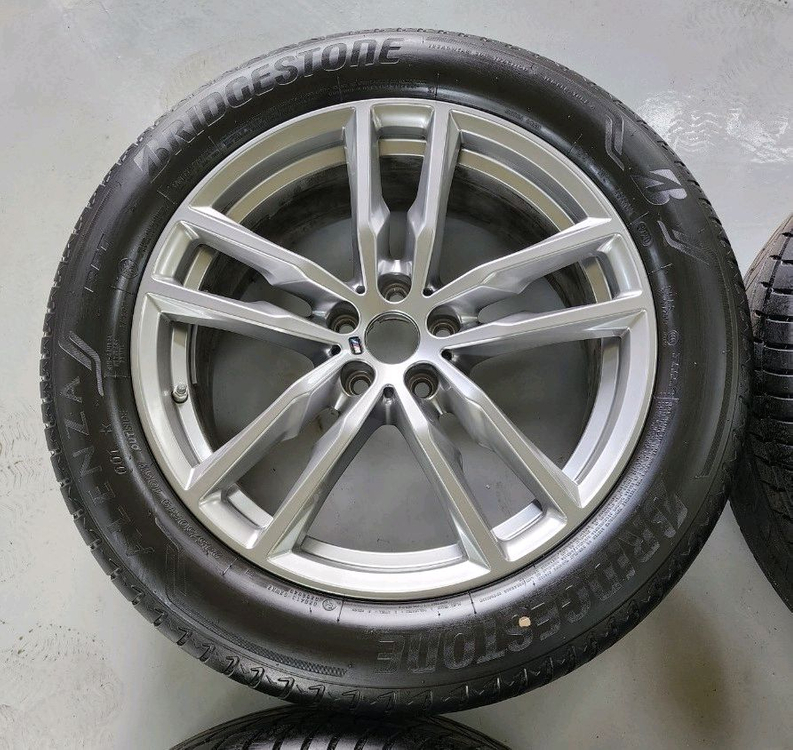 정품 BMW X3 X4 임판 19인치 휠타이어 이미지