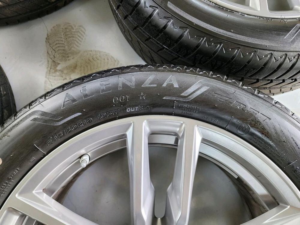 정품 BMW X3 X4 임판 19인치 휠타이어 이미지