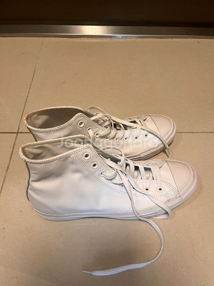 컨버스 척테일러 올스타 레더 하이 화이트--1