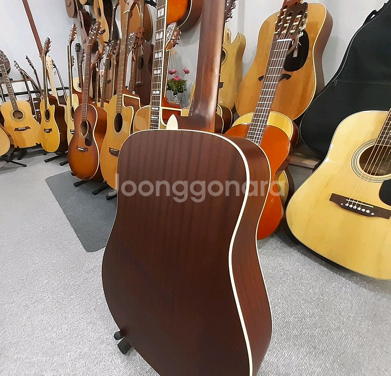 콜트 어쿠스틱 통기타 어스 70 탑솔--2