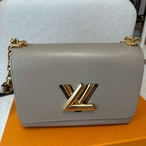 루이비통 트위스트 MM 갈렛 베이지