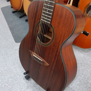 고퍼우드 어쿠스틱 통기타 G210M 탑솔