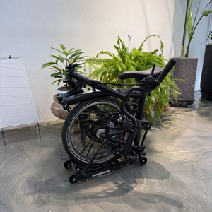 브롬톤 M6R 블랙 미니벨로 접이식 자전거