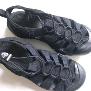 킨 keen 뉴포트 h2 샌들 블랙 250
