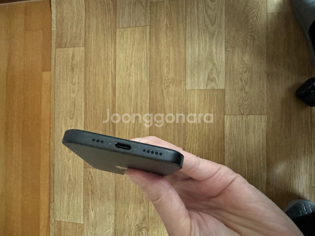 아이폰16 블랙 128g 자급제 100% 무음--4
