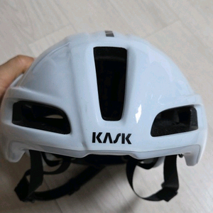 카스크 유토피아 L사이즈팝니다