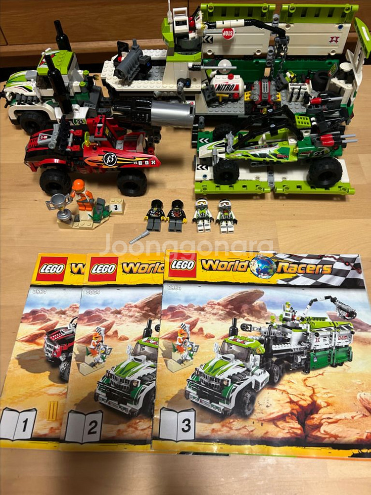 레고 월드레이서 사막의 경주(8864)--0