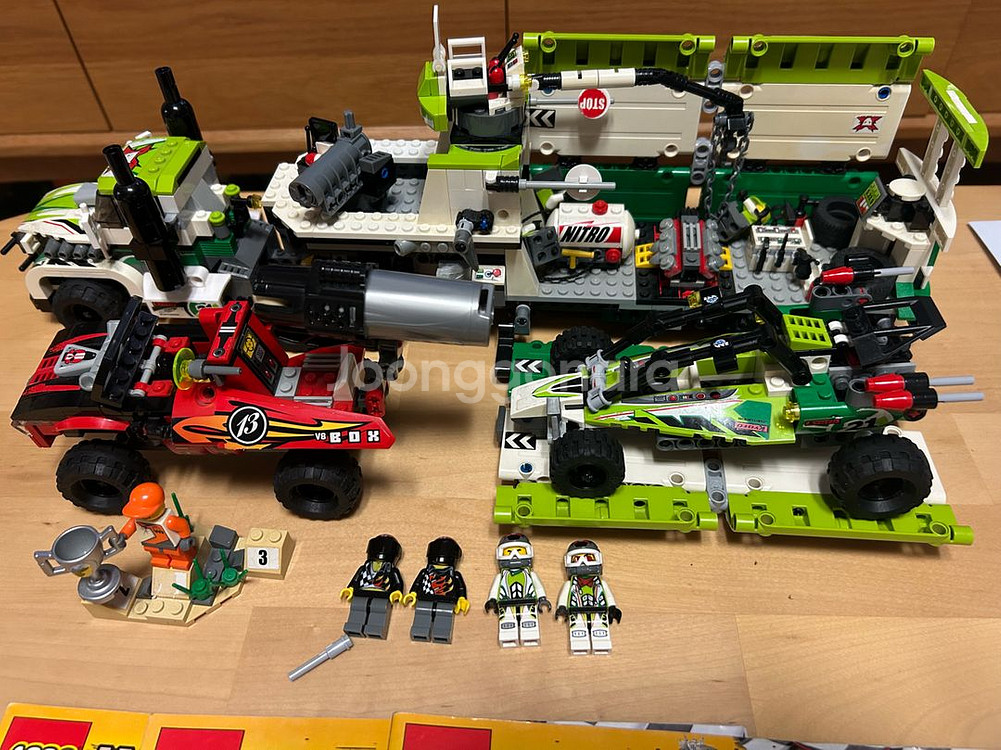 레고 월드레이서 사막의 경주(8864)--1