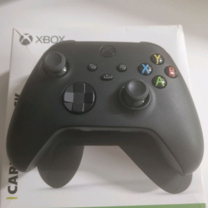 엑스박스 Xbox 컨트롤러 4세대 배터리팩포함 팝니다
