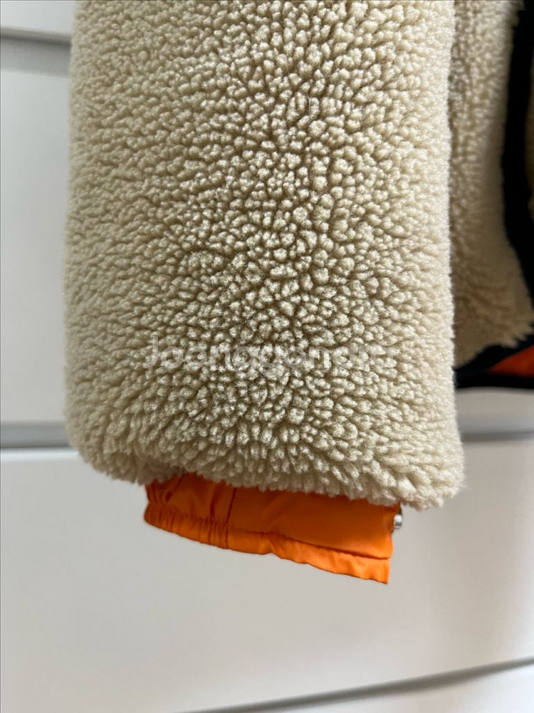 몽클레어 베이지 양털 패딩 130-140--4