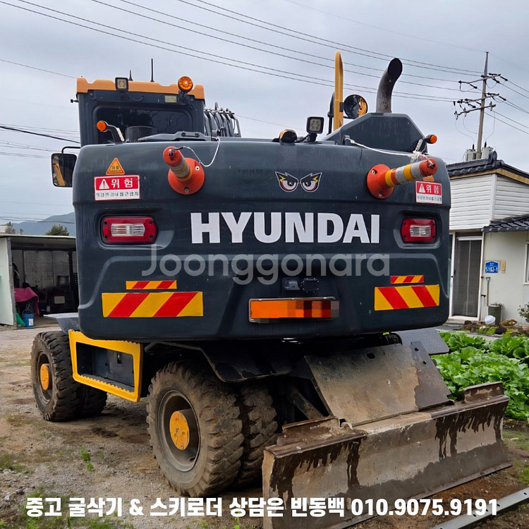 위탁판매 현대 HW155 22년식 중고타이어굴삭기--3
