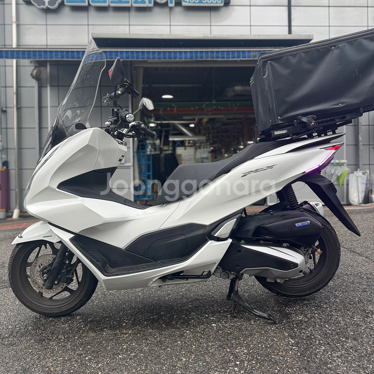 혼다 pcx125 21년식 2만8천km 배달셋팅 판매--5