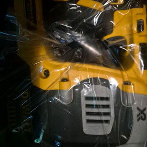 디월트 해머드릴 dch273kn 새상품