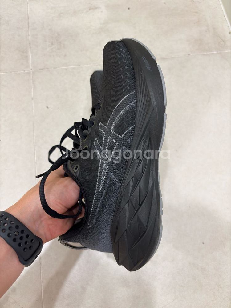 아식스 노바블라스트 4 와이드 250--2