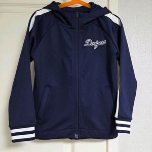 엠엘비키즈 후드져지점퍼 팝니다. 사이즈120 새상품