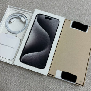 리퍼미개봉) 아이폰 15프로 256GB 화이트티타늄