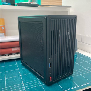 라이젠 9600x sff itx 반본체 라이저케이블포함