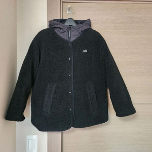 뉴발란스키즈 2way 경량 덤블점퍼 블랙 150사이즈