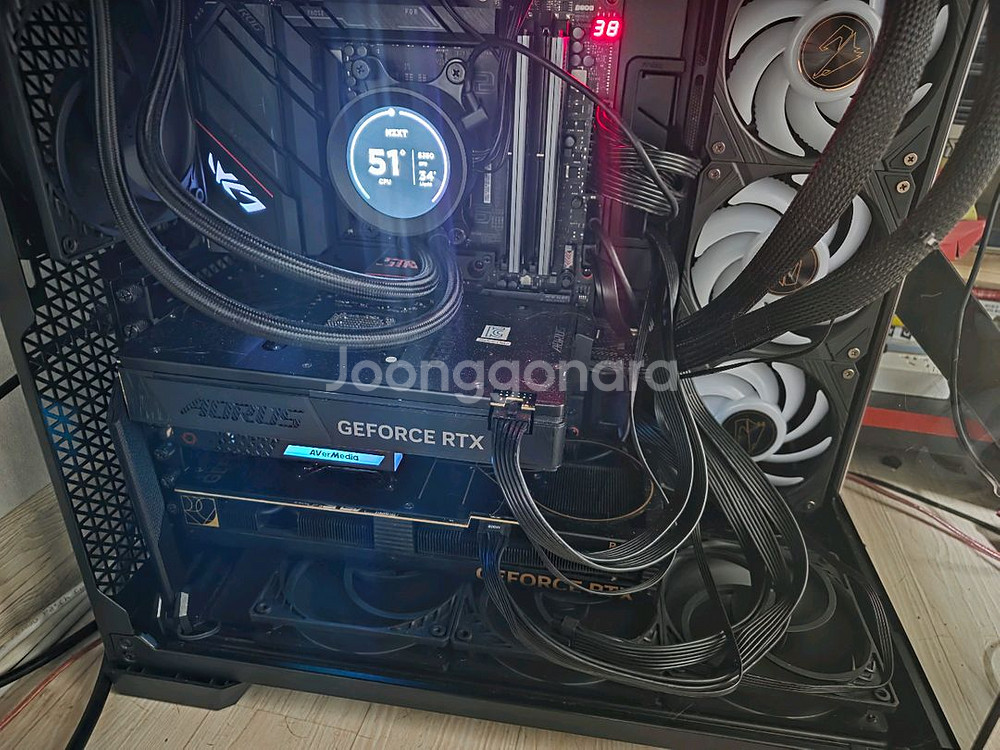 aorus rtx 5090 xtreme 워터포스--1