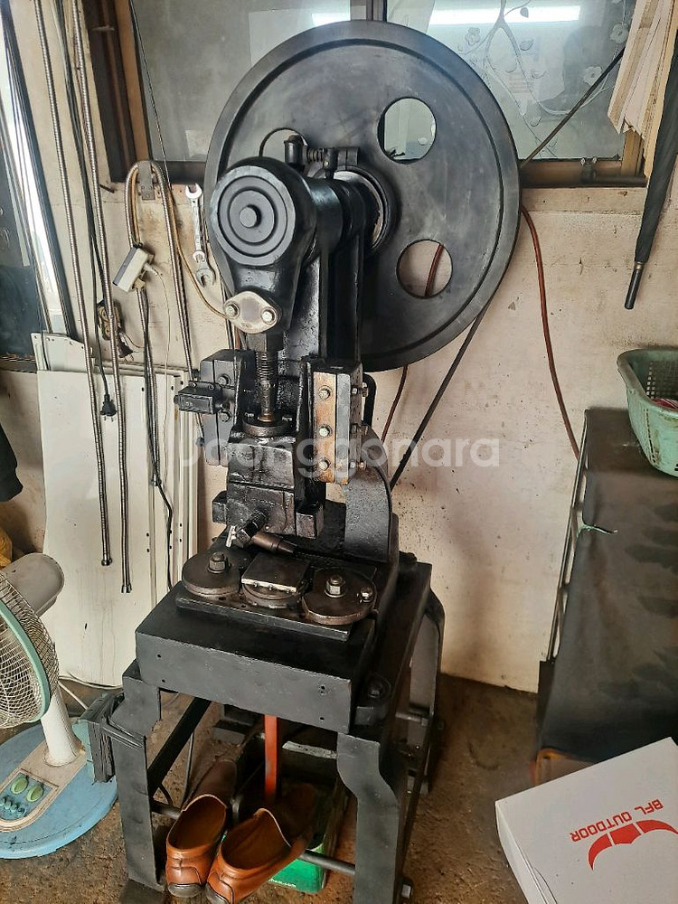 파워프레스2톤/벤치레스32형/동력엑기생--2