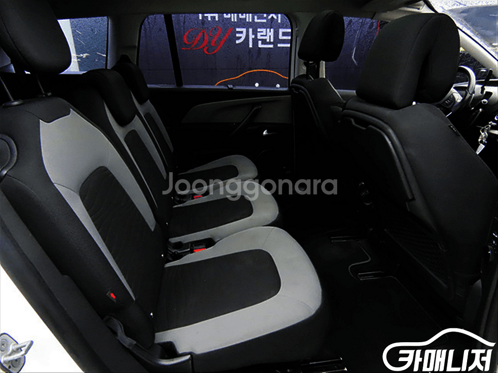 [시트로엥]그랜드 C4 피카소 1.6 B-HDI 인텐시--6