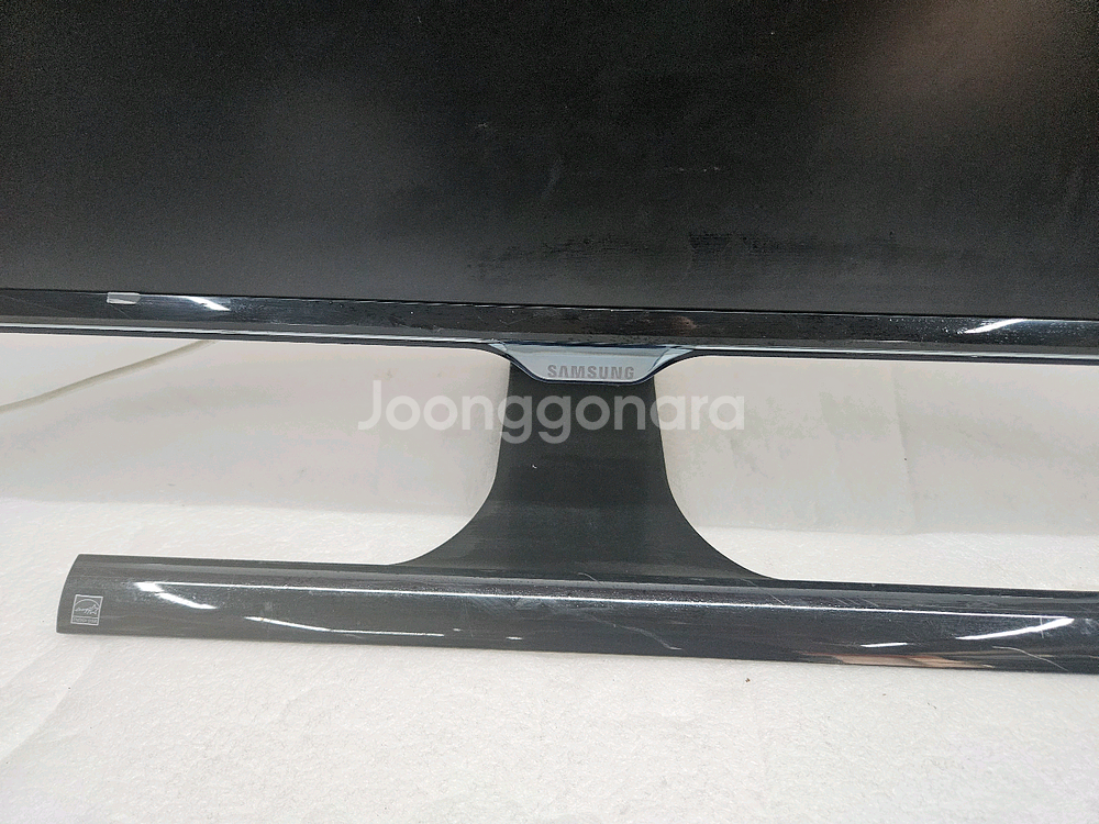 삼성 27인치 LED 모니터 입니다--1