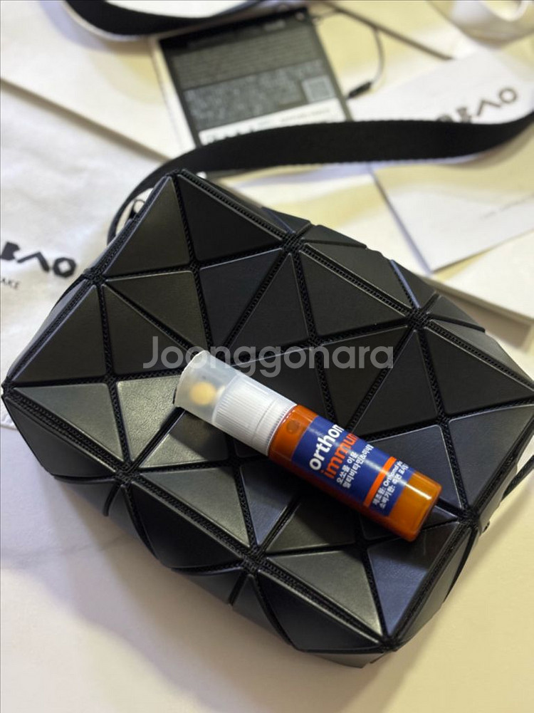 새상품 ) 바오바오 큐보이드 카메라백 블랙--2