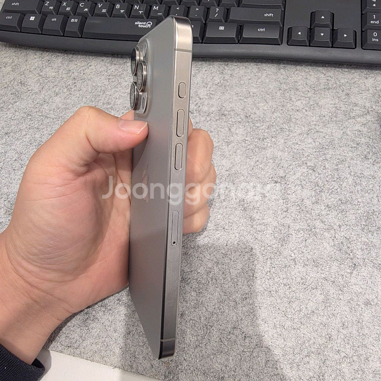 아이폰15프로맥스 네추럴 티타늄 256g-자급제 애케플--5