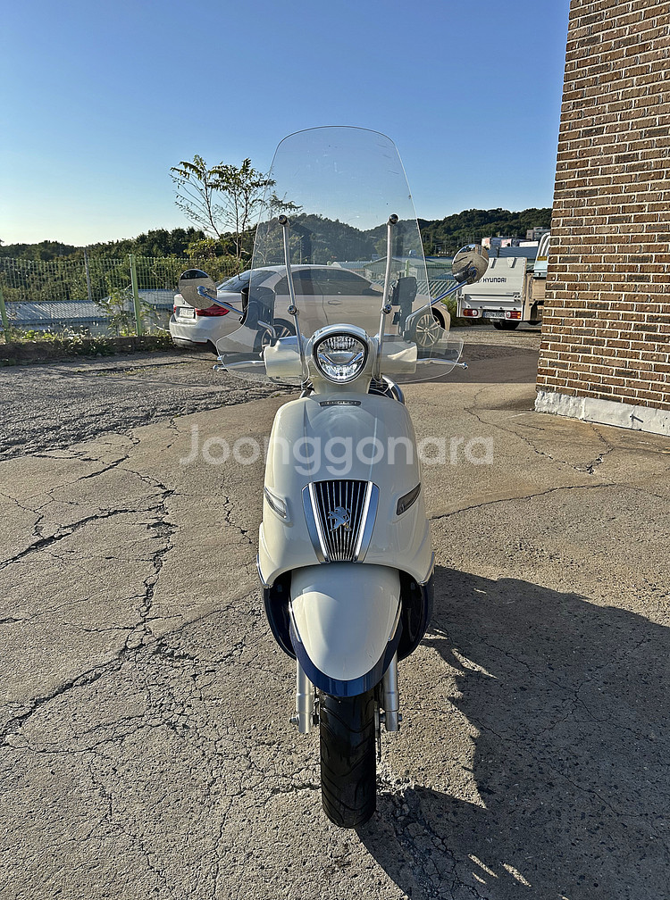 푸조 장고125/2023년식/2천KM/A급판매합니다.--2