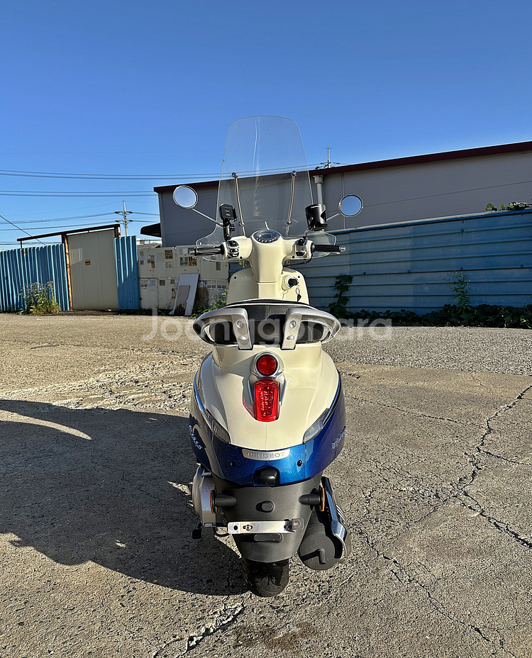 푸조 장고125/2023년식/2천KM/A급판매합니다.--7