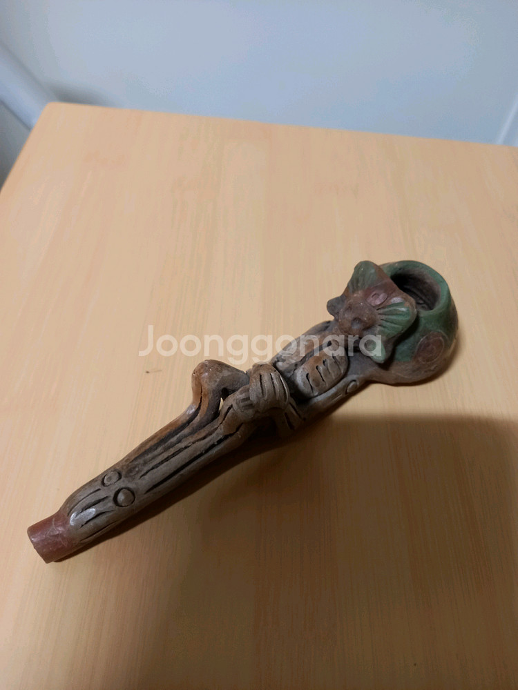 담뱃대 조각품--1