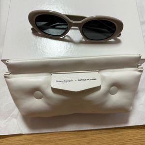 젠틀몬스터 X 메종 마르지엘라